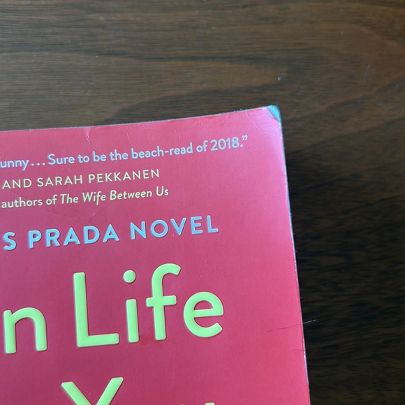 3 for $20 When life gives you lululemons by Lauren Weisberger - Picture 3 of 4